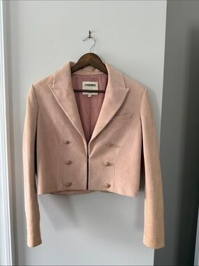 L'AGENCE Suede Cropped Double-Breasted Blazer in Dusty Pink